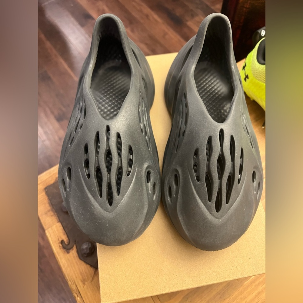Yeezy Foam RNR
